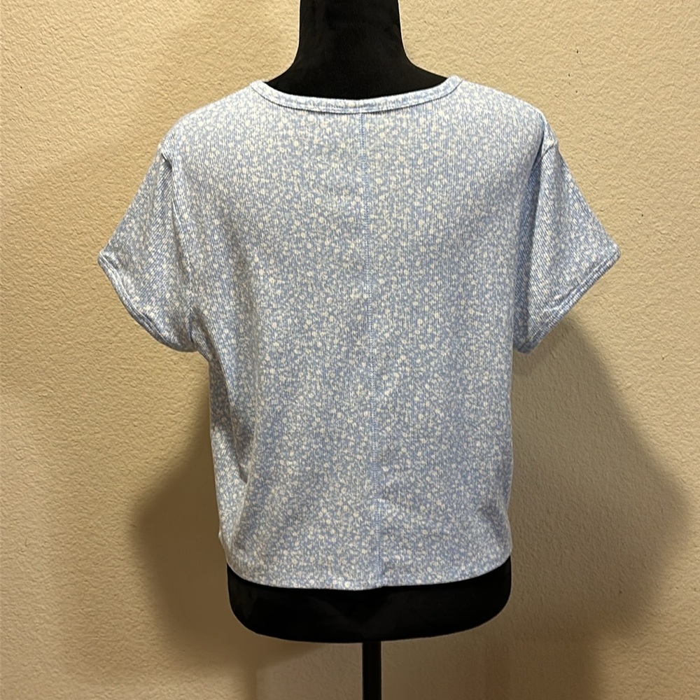Blue & White Floral Shirt - Picture 2 of 3